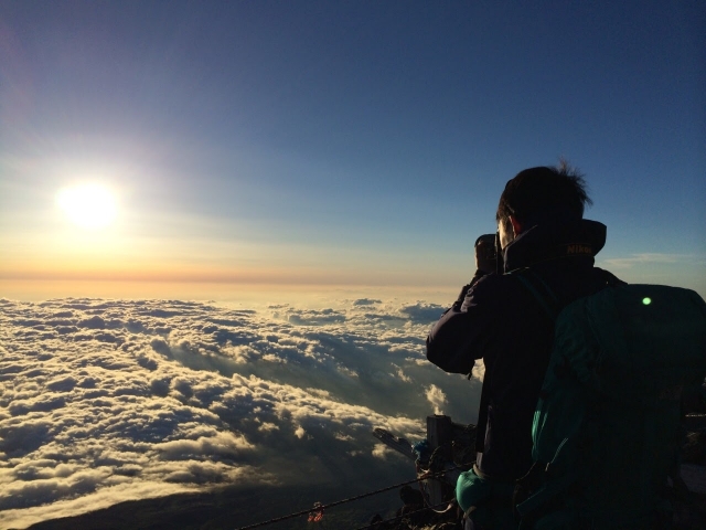 下は夏、上は真冬の気温